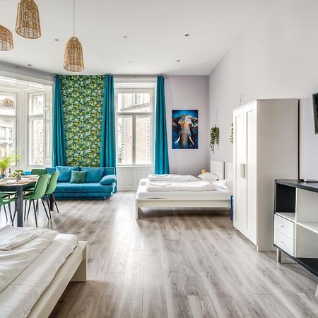 Апартаменты Downtown Delight - Erzsebet Blvd - 13 Ppl Будапешт Экстерьер фото